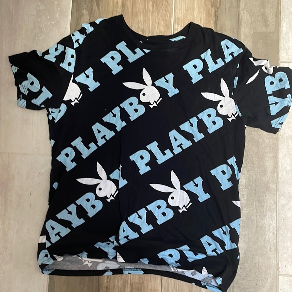 Playboy logo t shirt (pacsun)